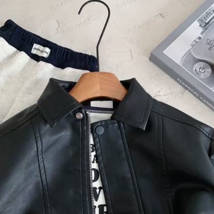 Coole Leder- Oberbekleidung für Kind - image 5