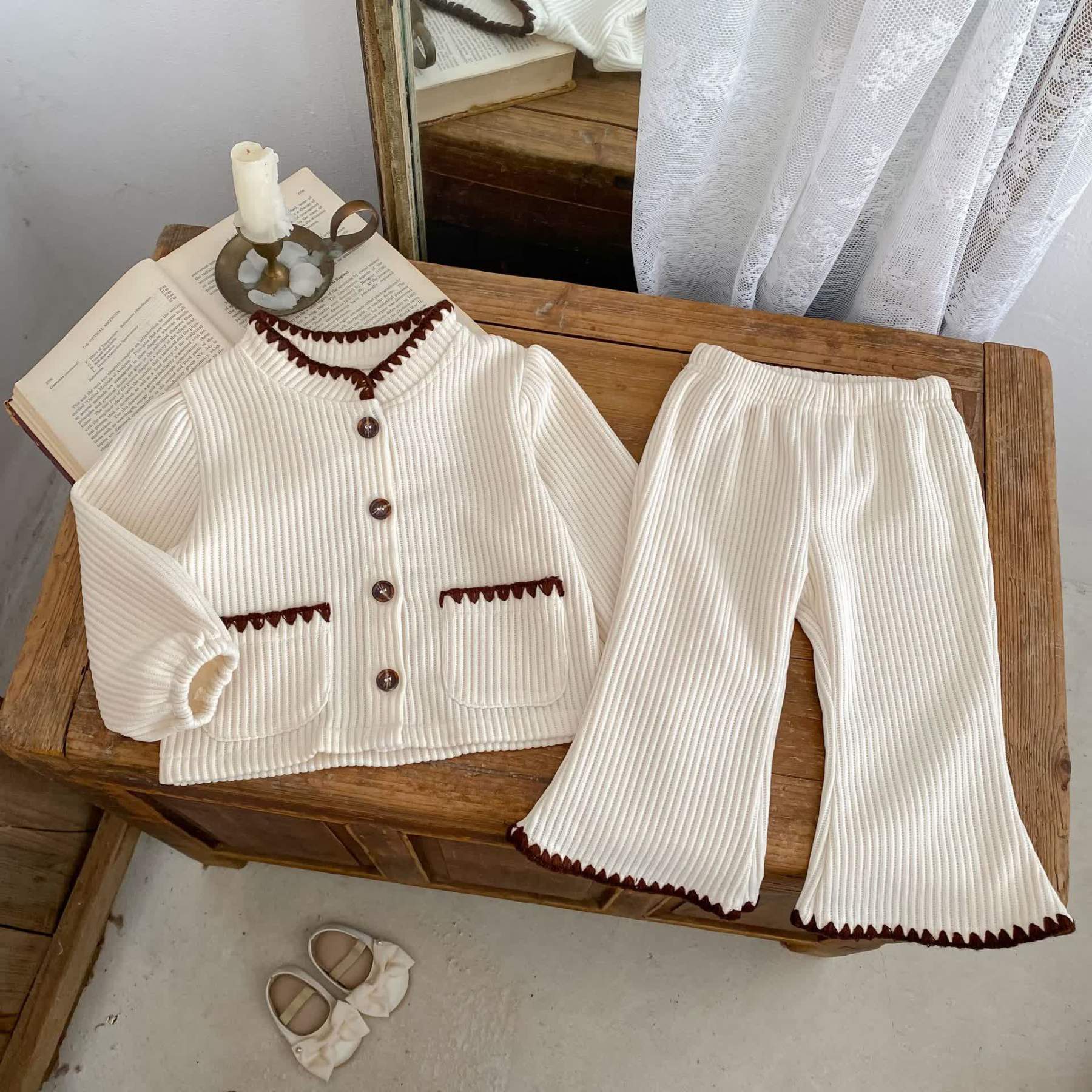 2-teiliges Set aus Jacke und Hose aus Baby - image 4