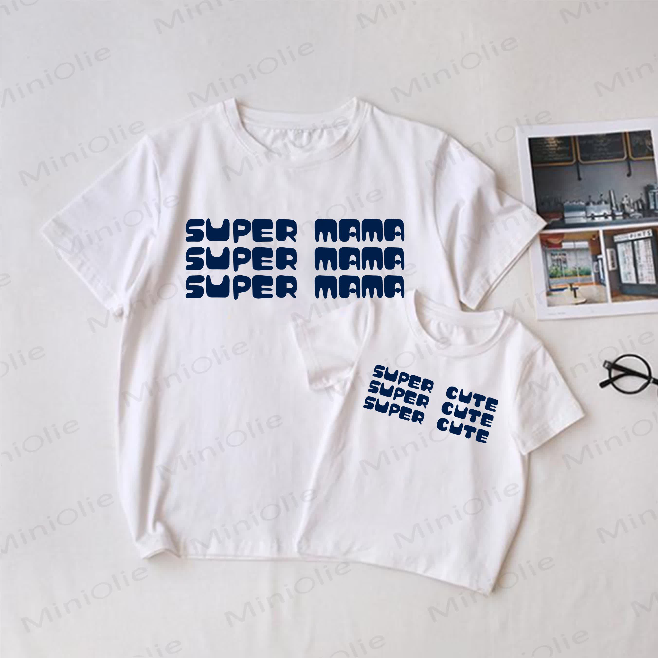 SUPER MAMA/ CUTE Weißes Familie -T-Shirt mit passendem Slogan - Weiß - T-Shirt für Erwachsene: XL - image 1