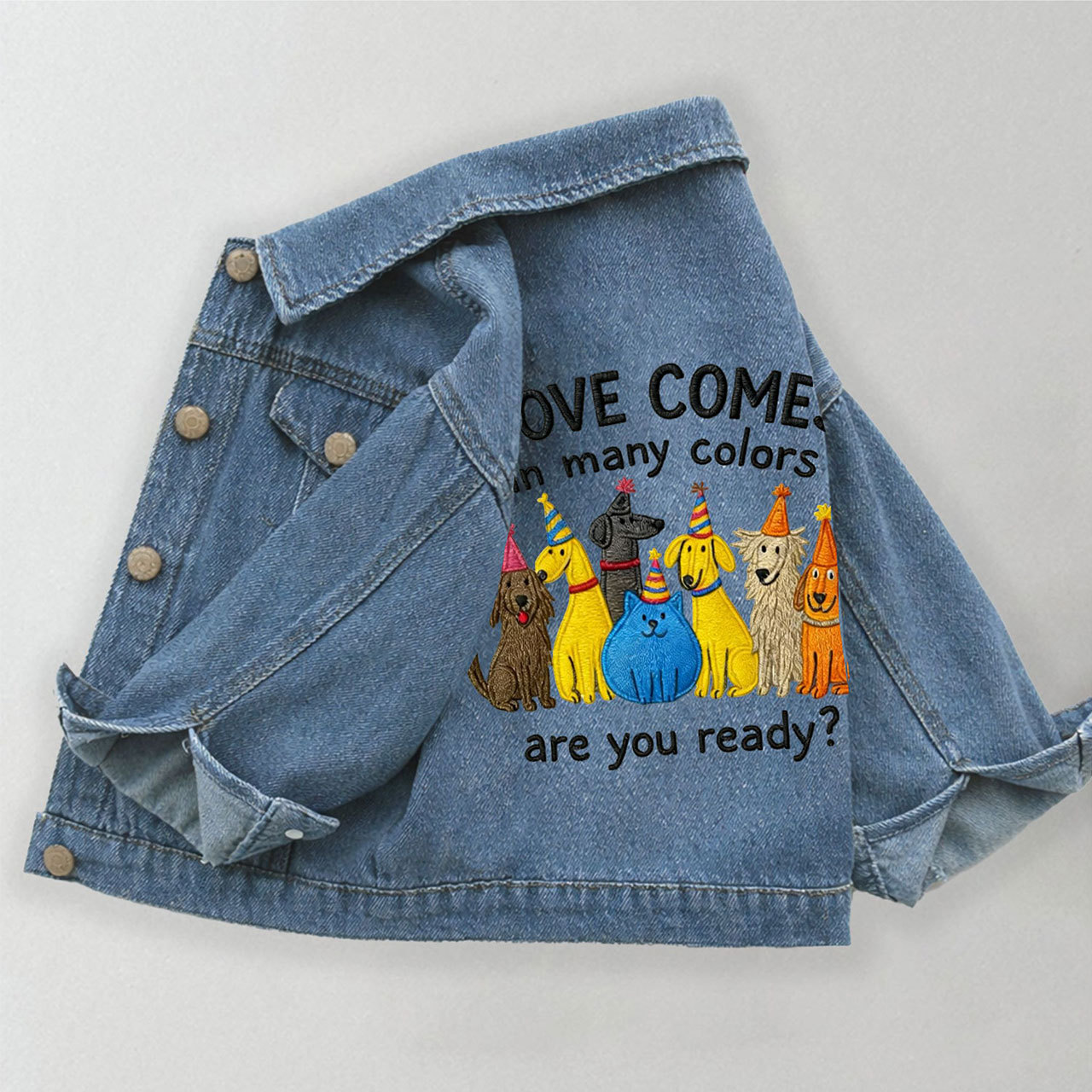 LOVE COMES IN MANY COLORS ARE YOU READY? Denim mit Hundeprint für Kleinkind - Blau - 10-11J - image 1
