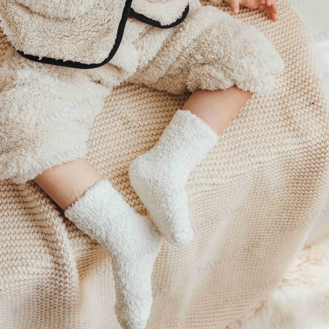 Einfarbige Fleece-Bodensocken für Babys - image 18