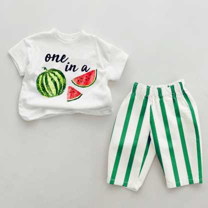 ONE IN A Baby Wassermelonengrün Streifen 2-teiliges Set - Weiß & Grün - 2-3J - image 1
