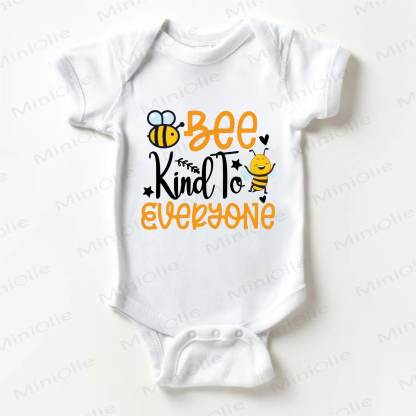 BEE KIND TO EVERYONE Baby Bodysuit mit Biene , weiß - Weiß - 18-24M - image 1