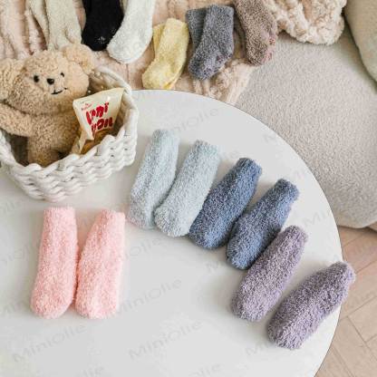 Einfarbige Fleece-Bodensocken für Babys - image 4