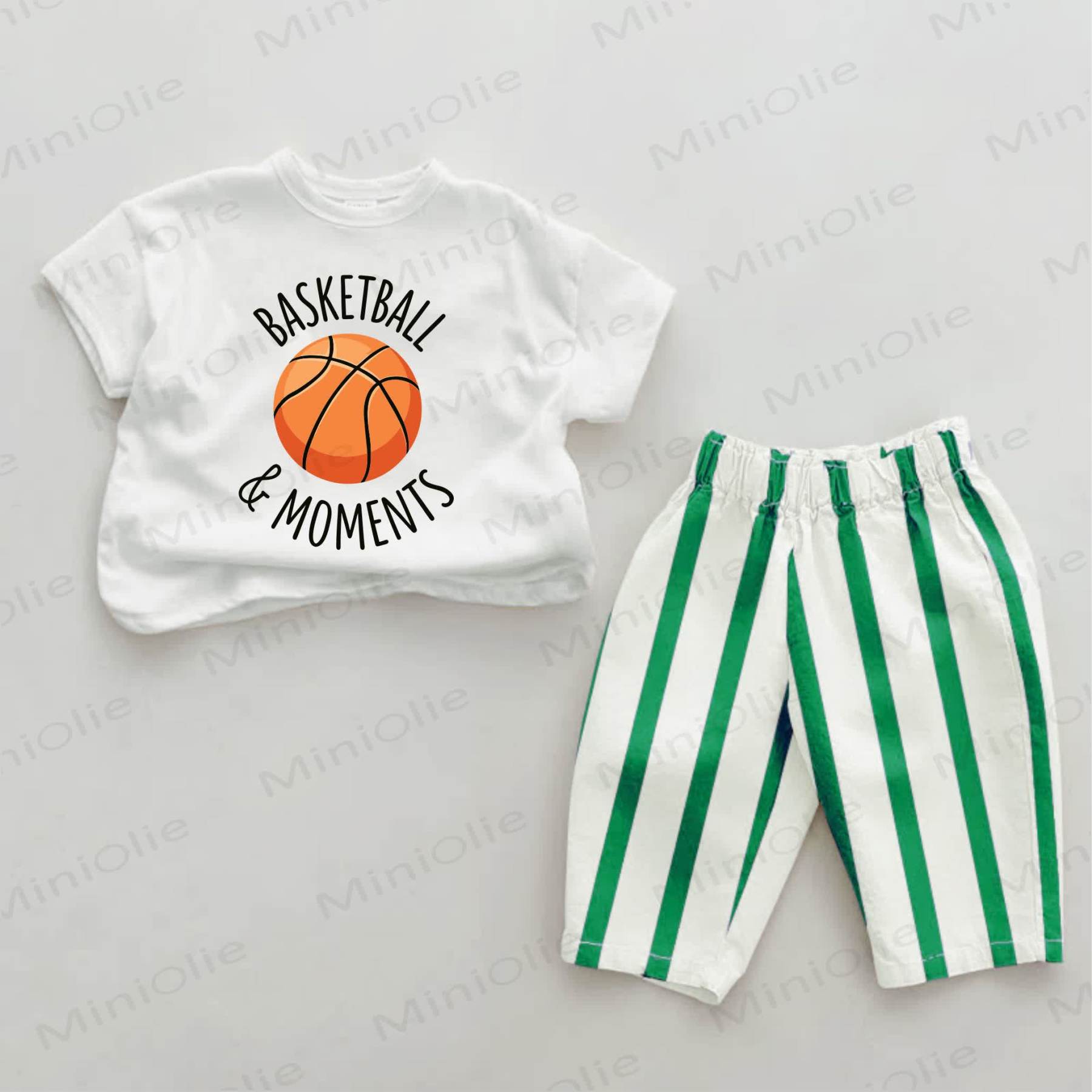 BASKETBALL&MOMENTS Baby Basketball Print Grün Vertikal Streifen 2-teiliges Hose Set - Weiß & Grün - 2-3J - image 1