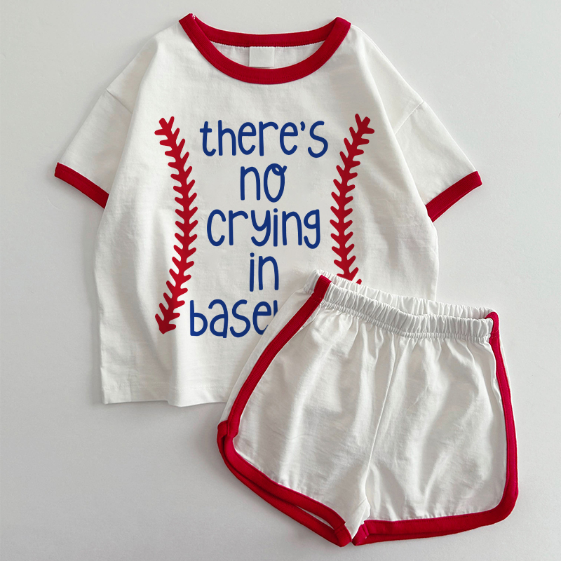 Beim THERE'S NO CRYING IN BASEBALL – Baby T-Shirt und Shorts , 2-teiliges Set mit dem Slogan „Hier wird nicht geweint“. - Weiß & Rot - 3-5J - image 1