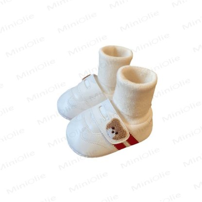 Baby mit Bär​  - image 8