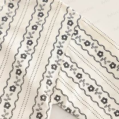 3-teiliges Set für Kleinkind : Weste mit Blume , Krawatte, Schulterknöpfen und Knopfleiste - image 21