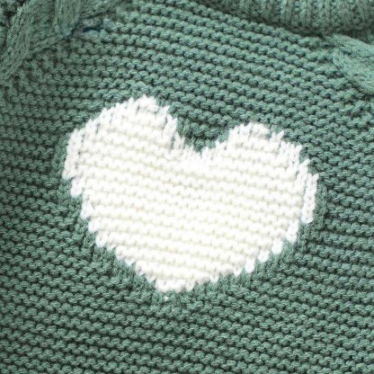 Baby Strampler mit Herz Stricken und Socken - image 6