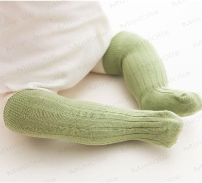 Einfarbige Socken für Babys und Kleinkinder - image 3