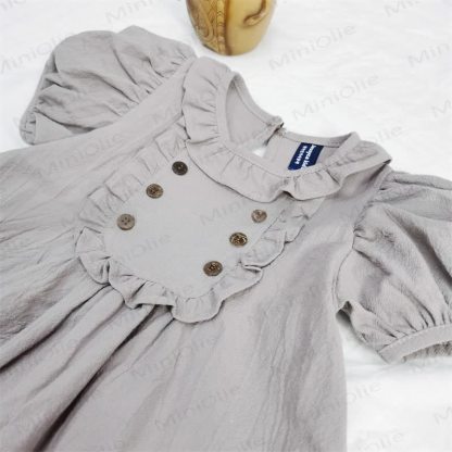 Baby Kleinkind in Einfarbig mit Rüschenkragen - image 4