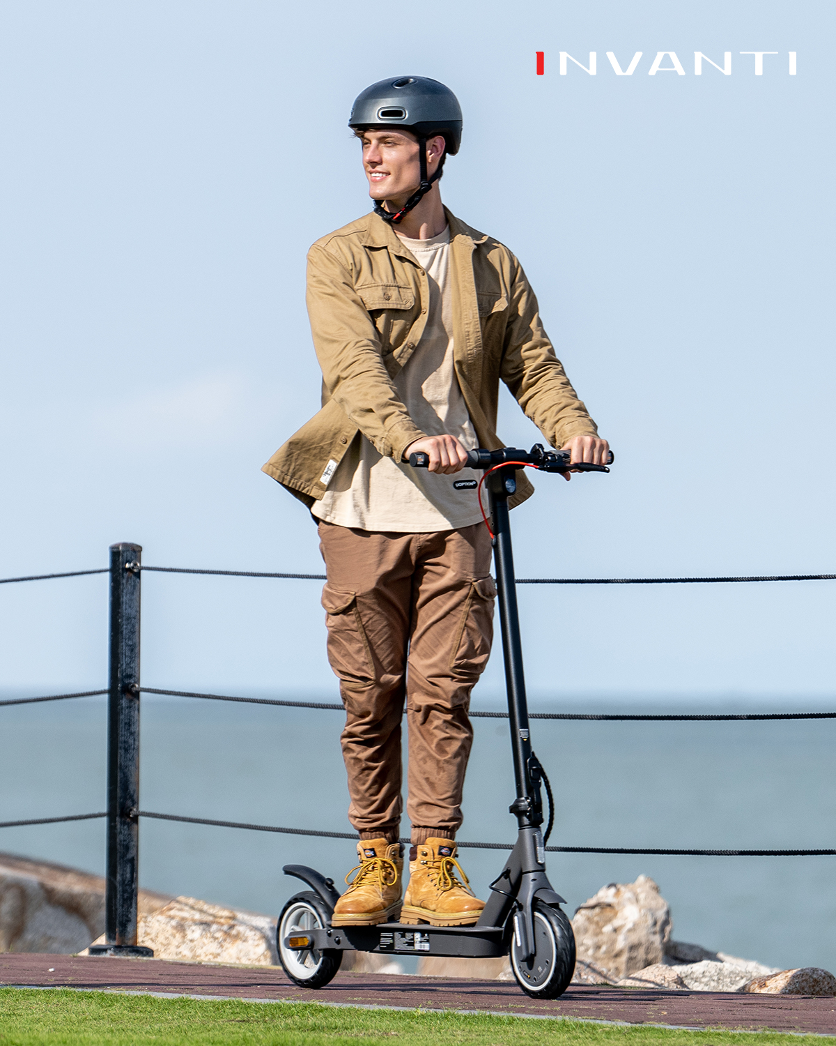 INVANTI E30 Adult Electric Scooter, Max 20Miles & 18 MPH, 350W Motor