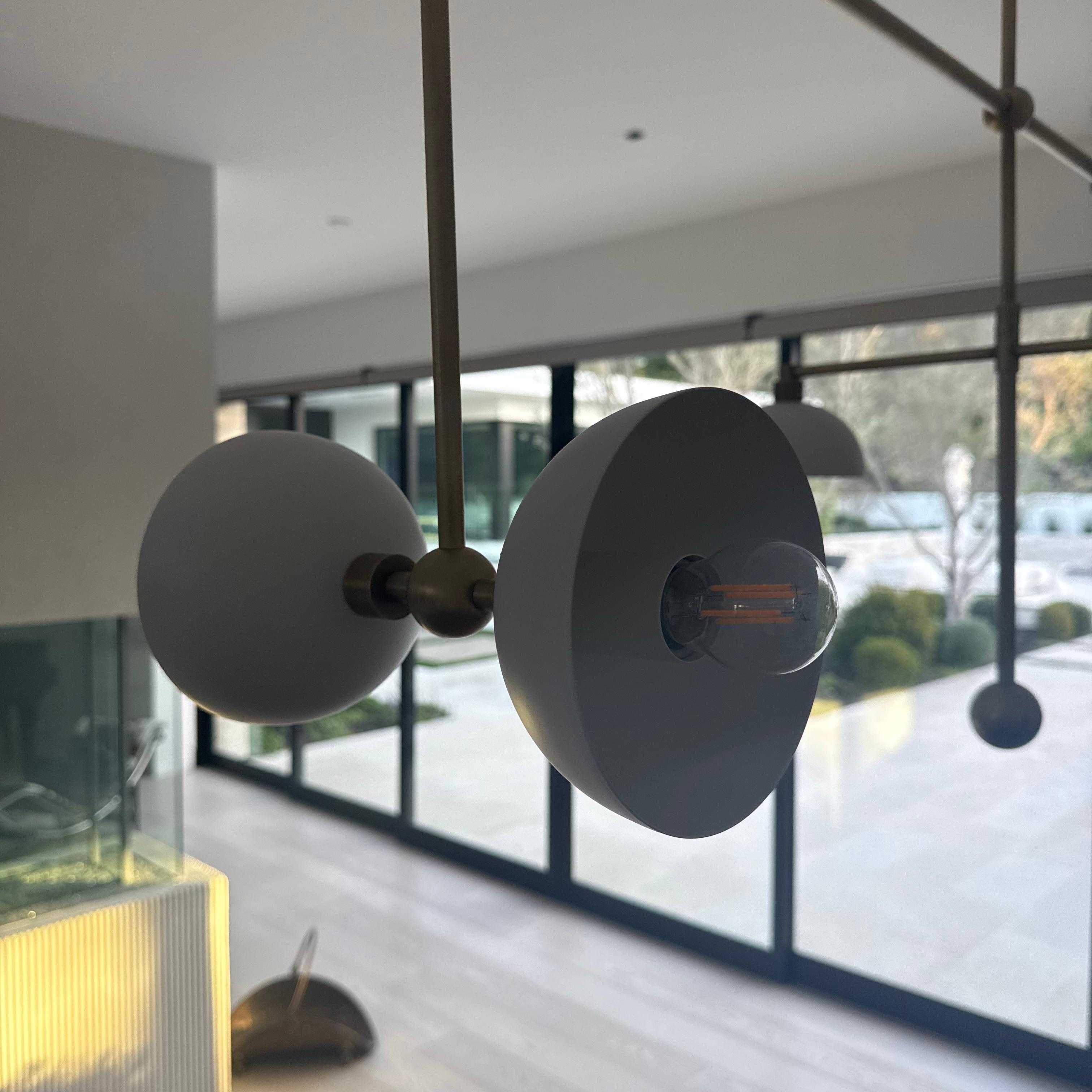 Apparatus Trapeze 12 Mobile Pendant