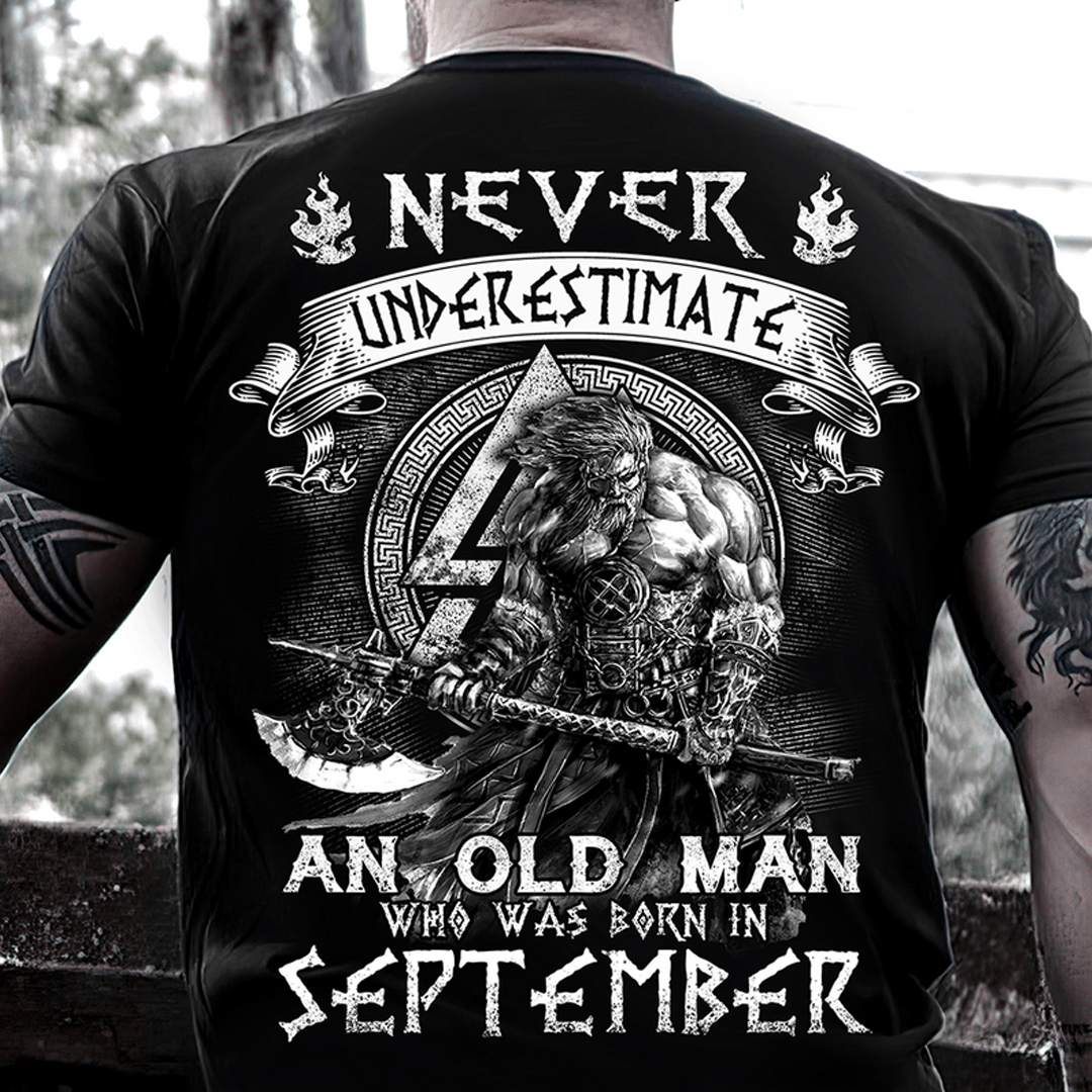 Never Underestimate And Old Man Men's Short Sleeve  Printed T-shirt-