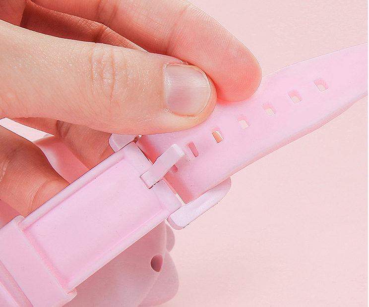 USB rechargeable watch fan for a good friend