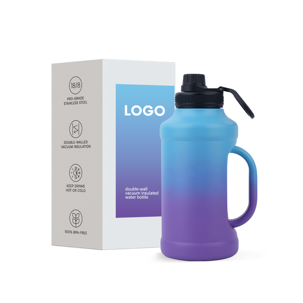 Big capacity water bottle with handle