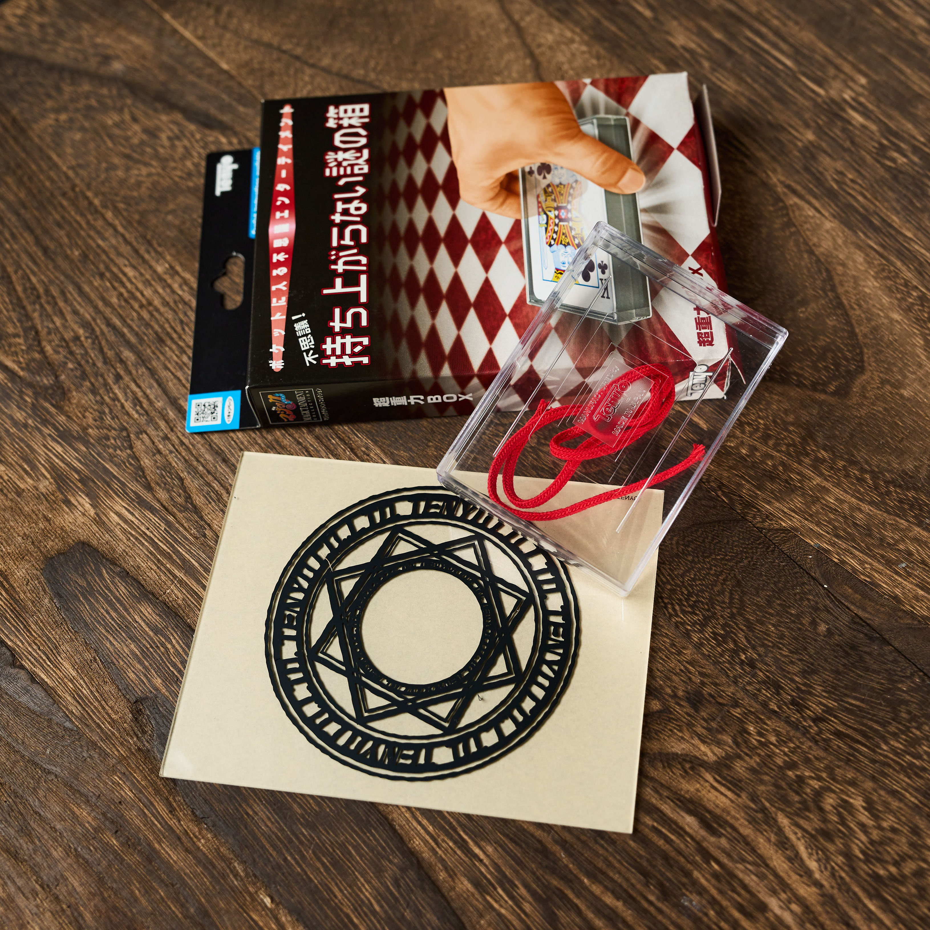 Ultra Gravity Box by Tenyo Magic