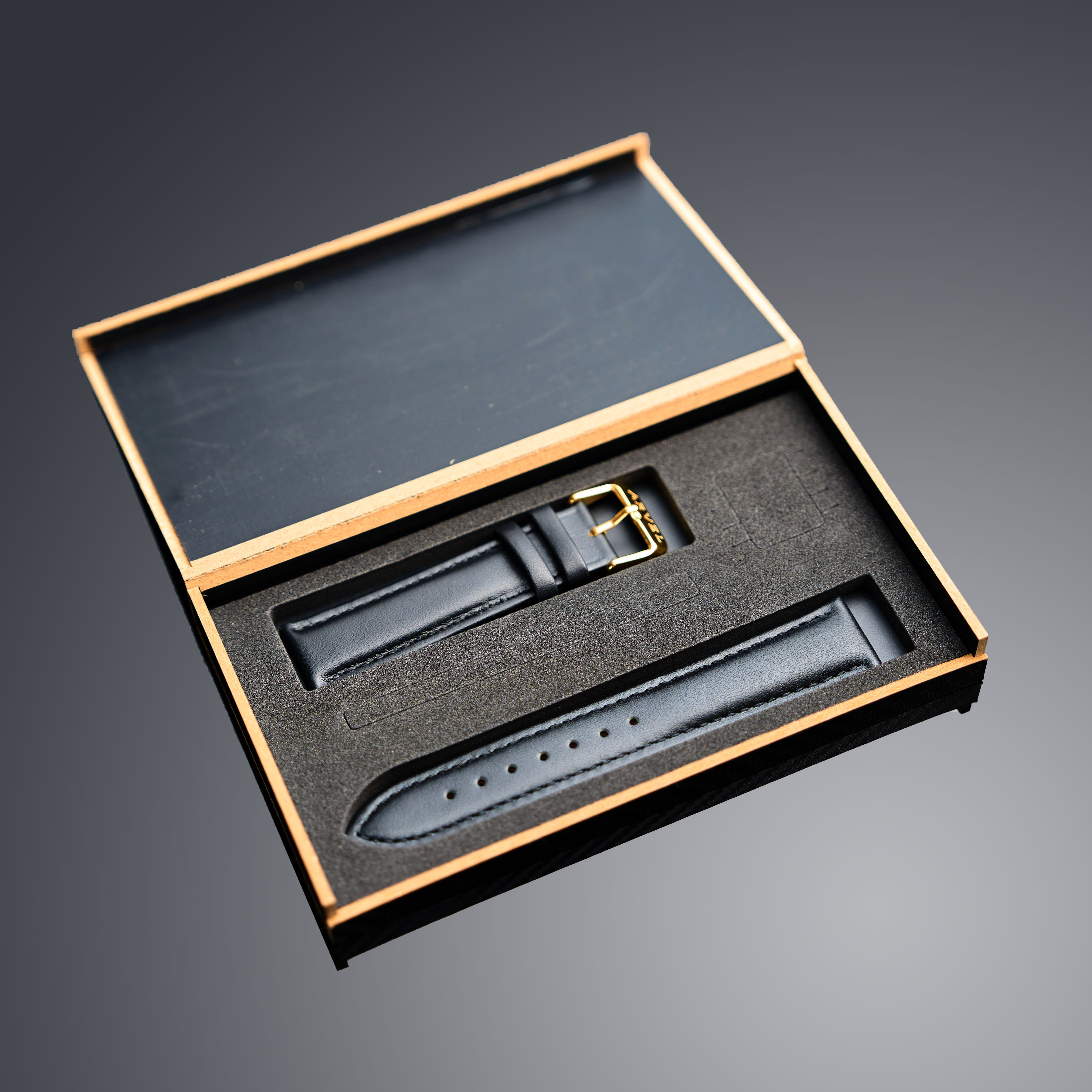 Leather Strap by IARVEL MAGIC