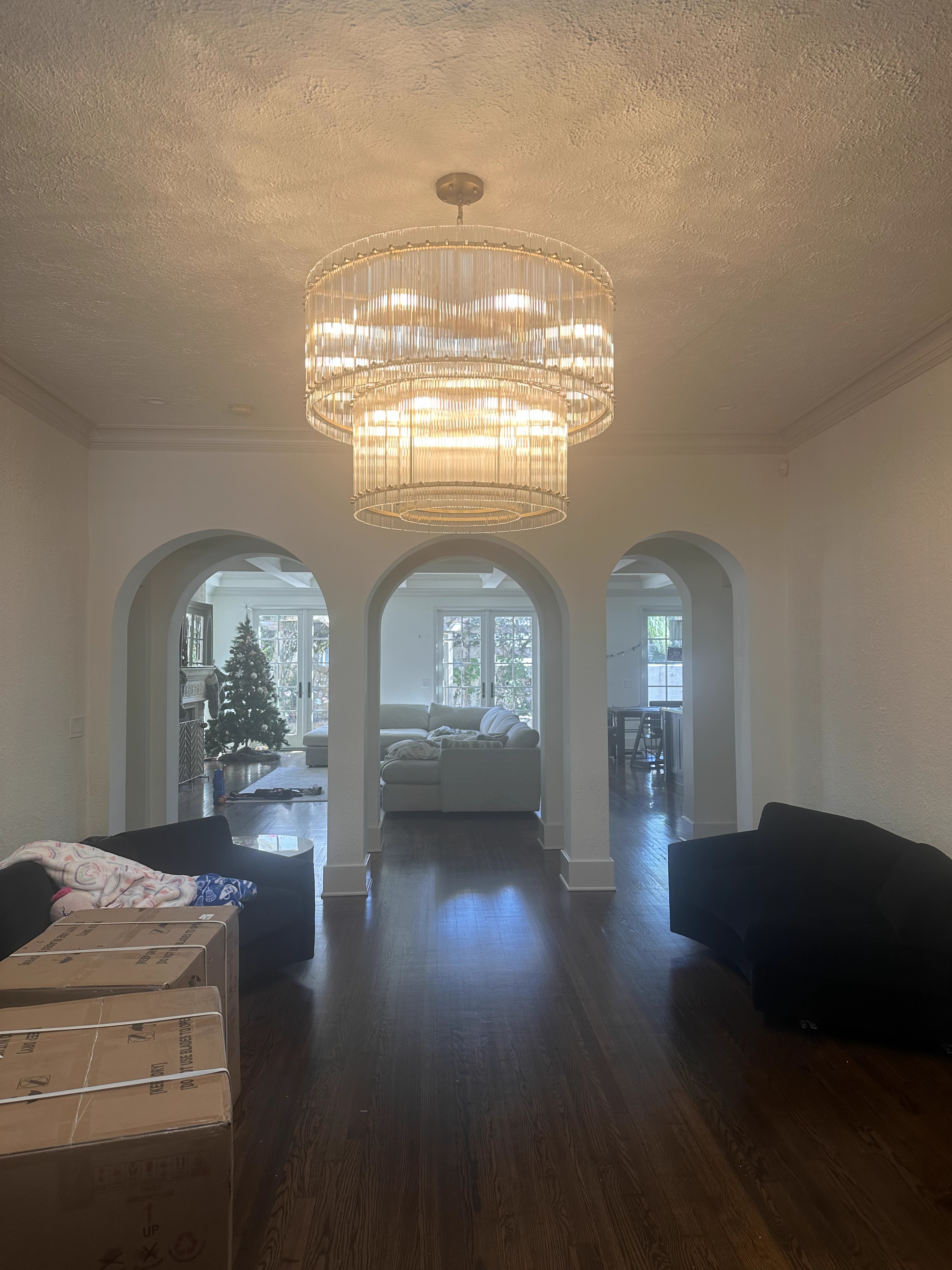 San Marco 2-Tier Round Chandelier 37"