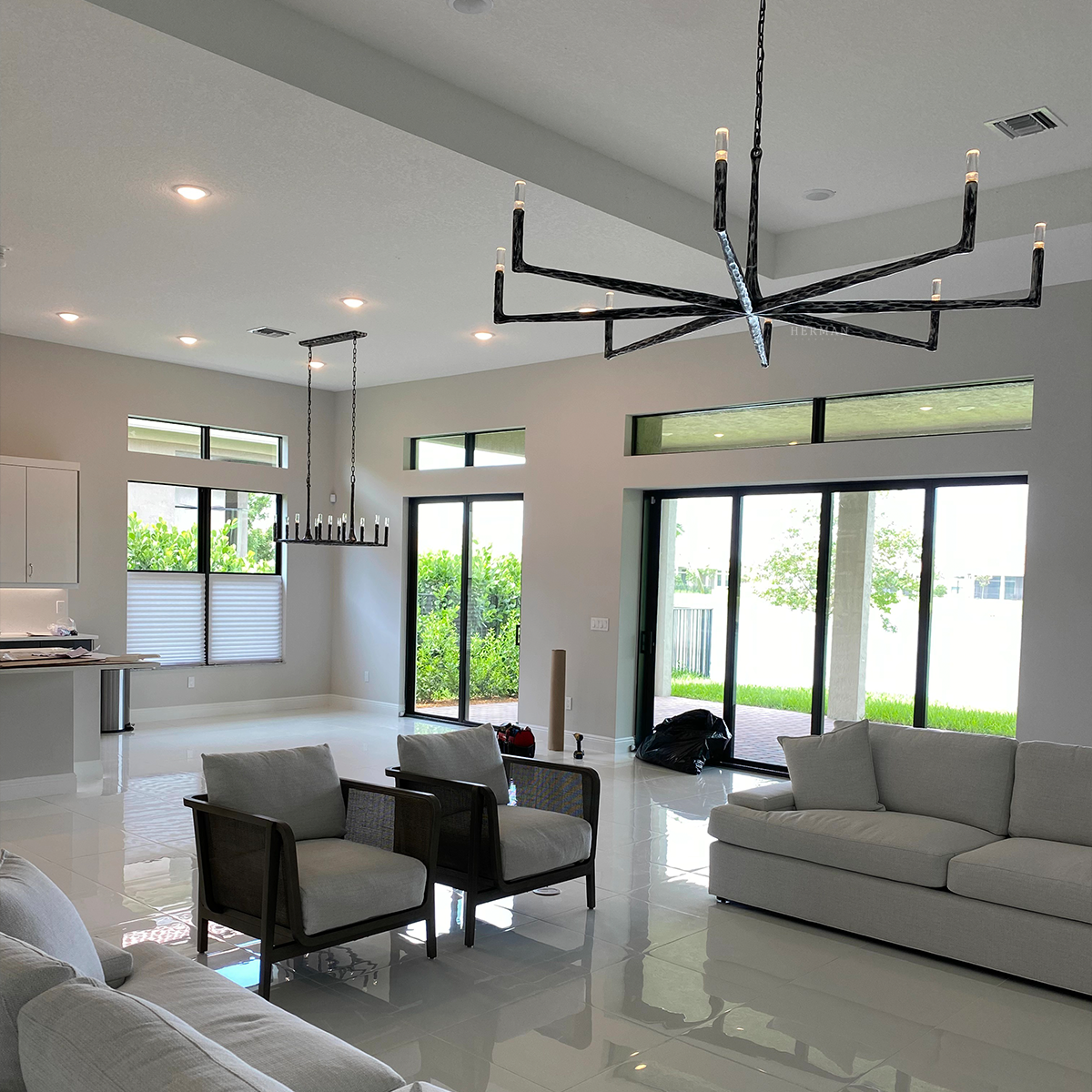 Thaddeus Linear Chandelier 72"