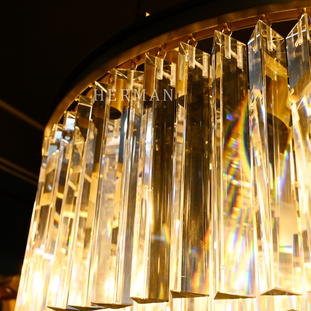 Rhys Round Chandelier 32" ,Crystal Prism