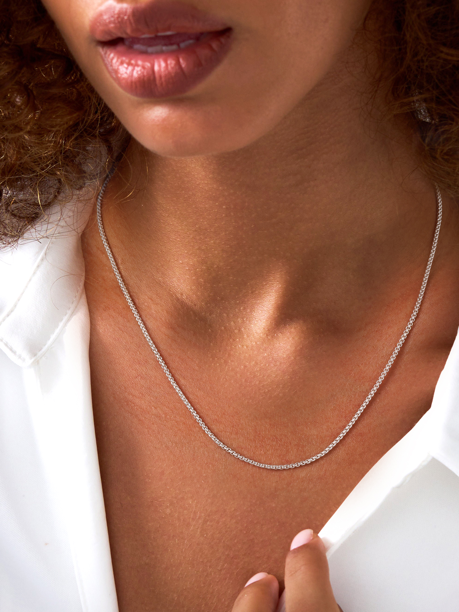 ChicSilver Solid Sterling Silver Polished Box Chain Necklace Chain For Pendants 1-2mm Thin Made in Italy 16-24 inch