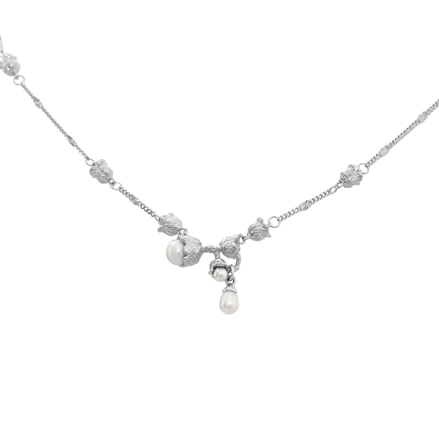 Silver Pearl Flower Necklace | Jentle Jewelry