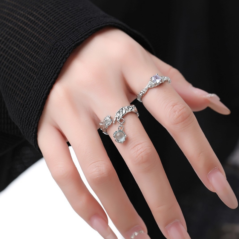 Blue Sapphire Silver Ring | Jentle Jewelry