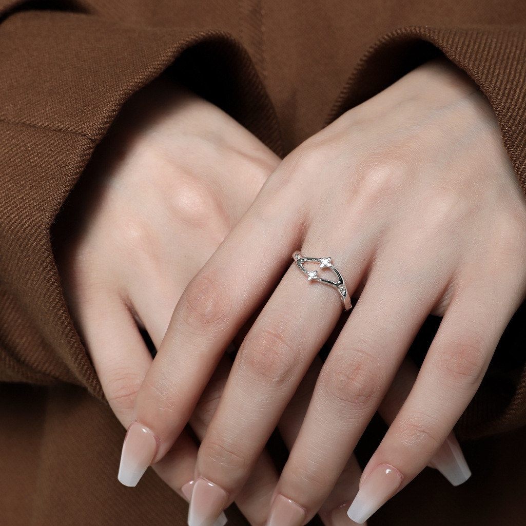 Star Sterling Silver Ring | Jentle Jewelry