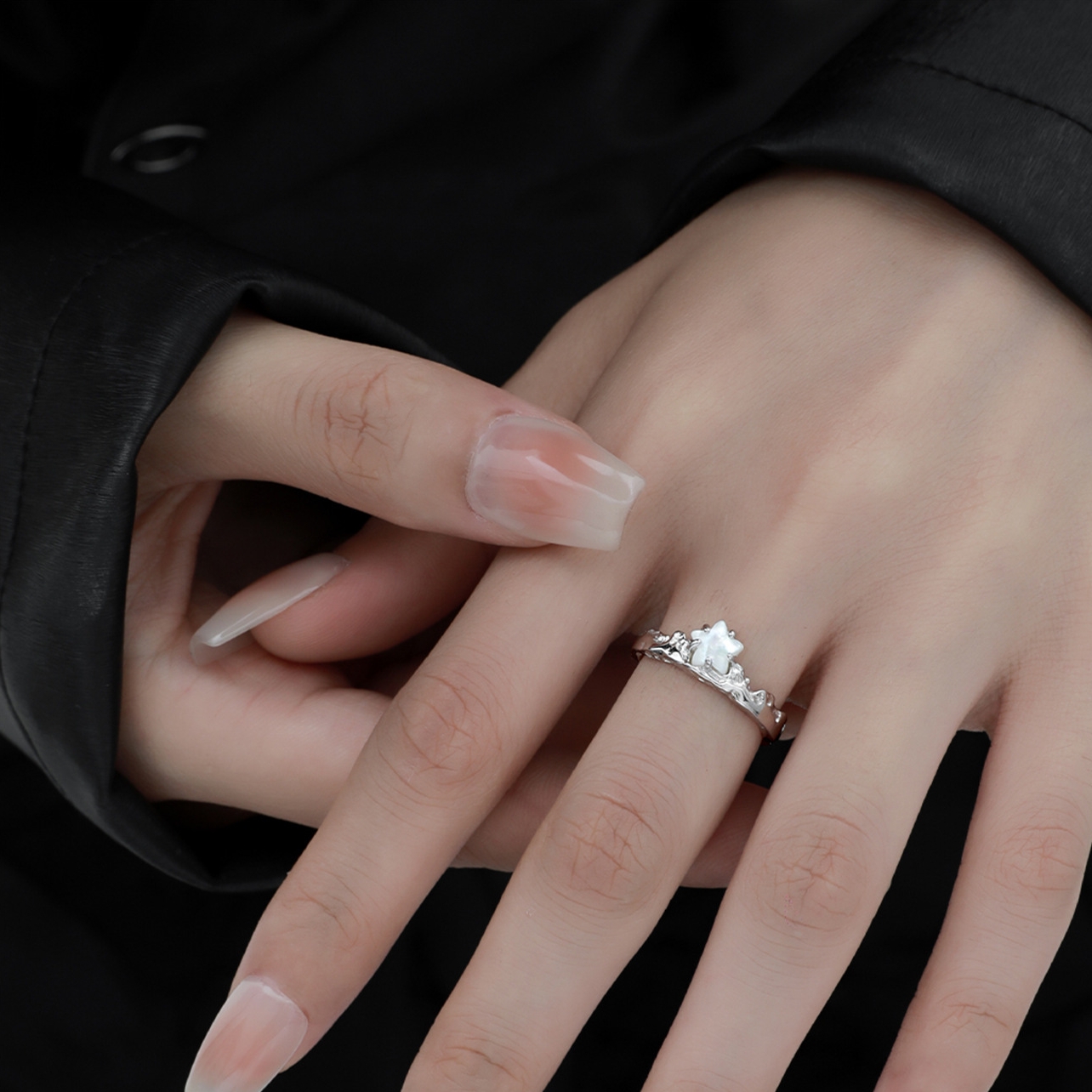 Sterling Silver Star Ring | Jentle Jewelry