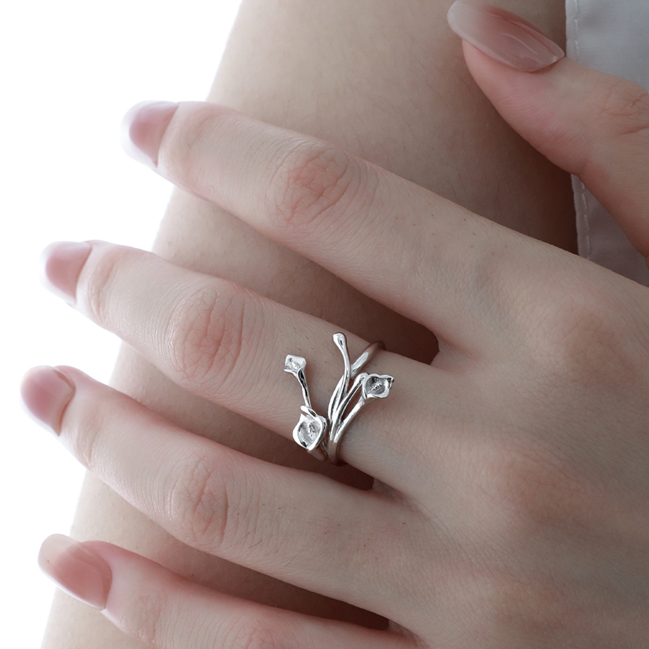 Unique Design Silver Statement Ring For Women | Jentle Jewelry