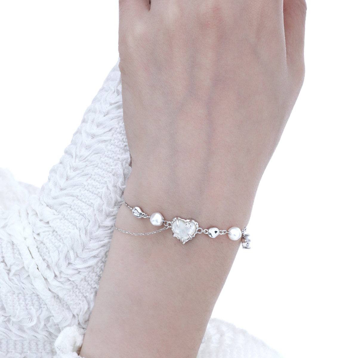 Heart Pearl Silver Bracelet | Jentle Jewelry