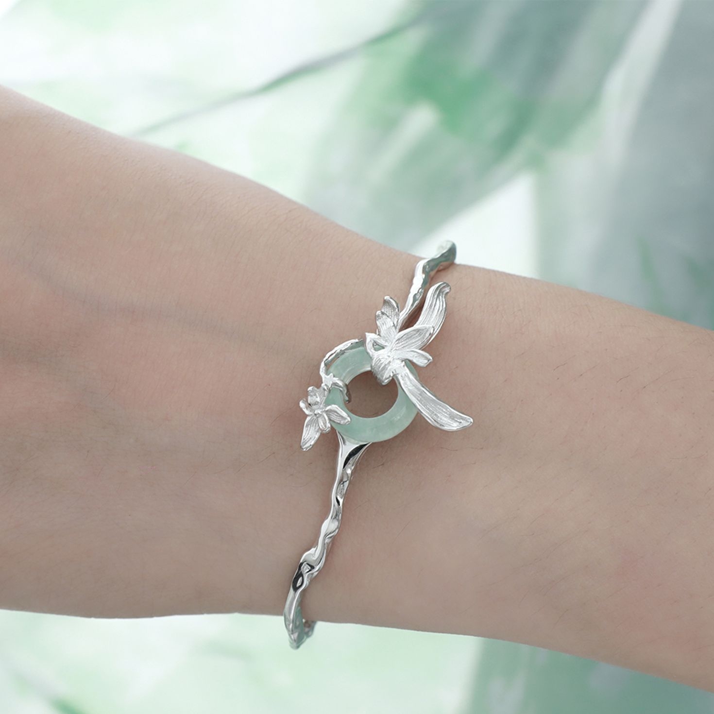 Sterling Silver Jade Bangle | Jentle Jewelry
