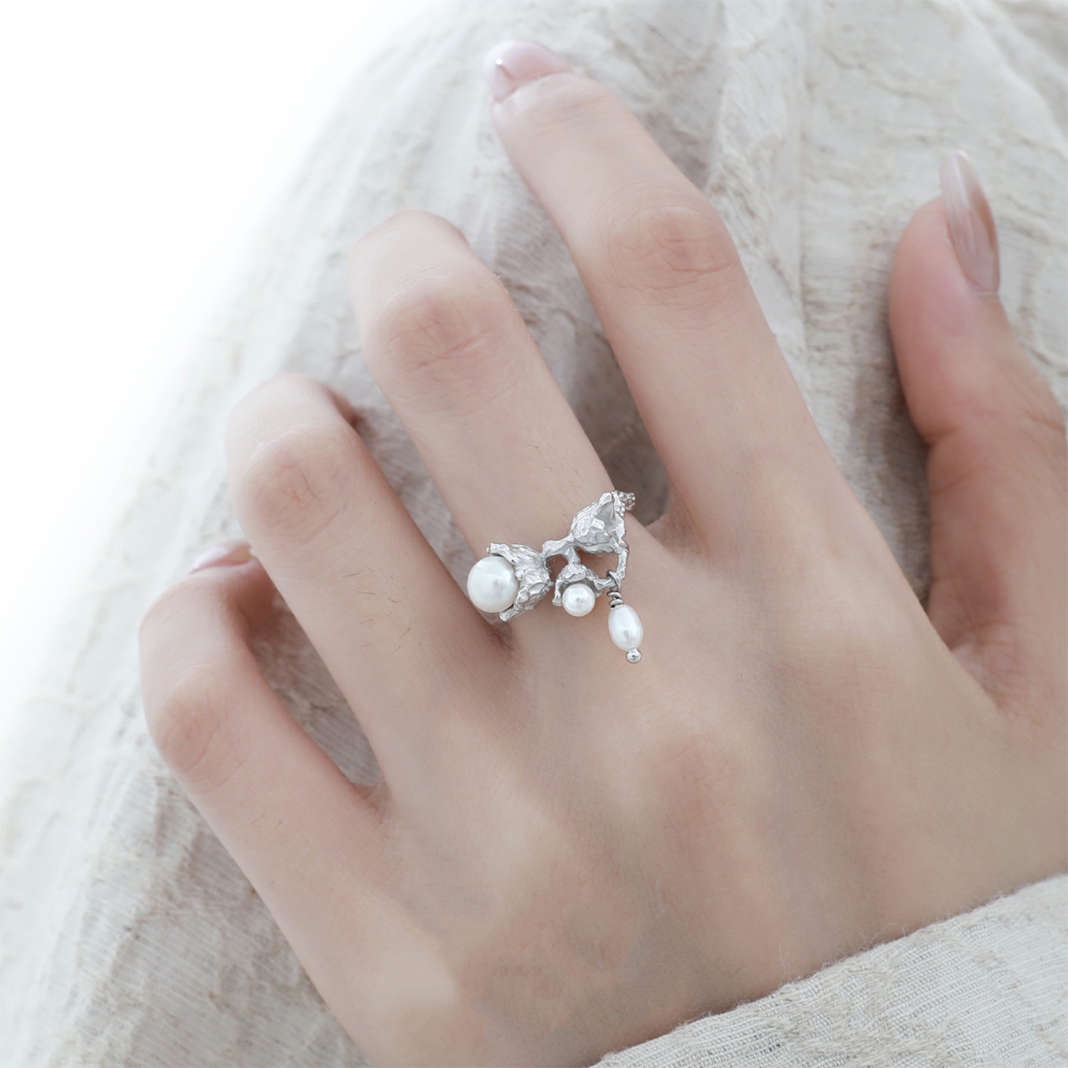 Sterling Silver Pearl Ring | Jentle Jewelry