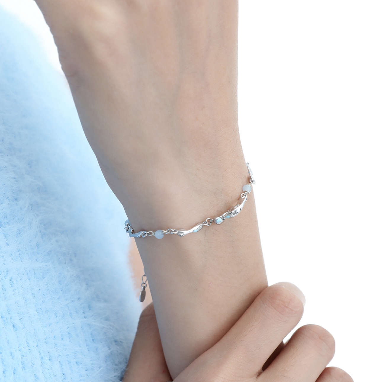 Dainty Sterling Silver Fish Bracelet For Everyday Use | Jentle Jewelry