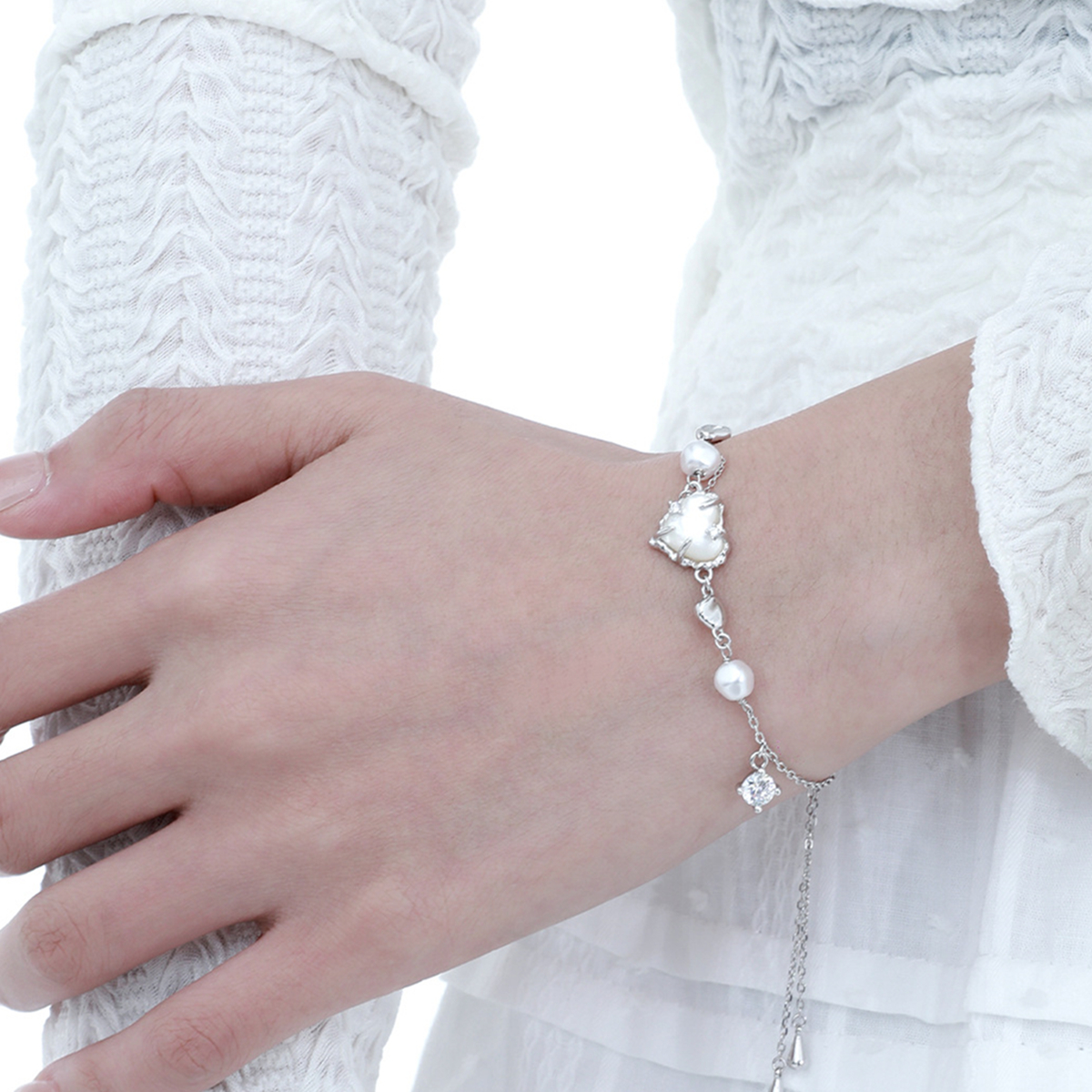 Heart Pearl Silver Bracelet | Jentle Jewelry