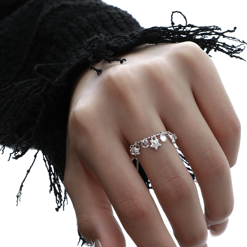 Sterling Silver Star Ring | Jentle Jewelry