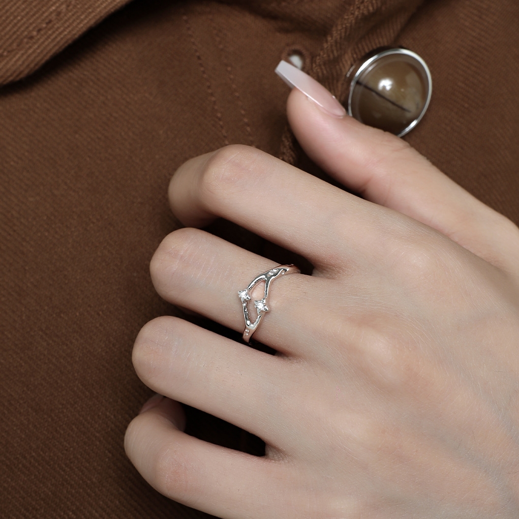 Star Sterling Silver Ring | Jentle Jewelry