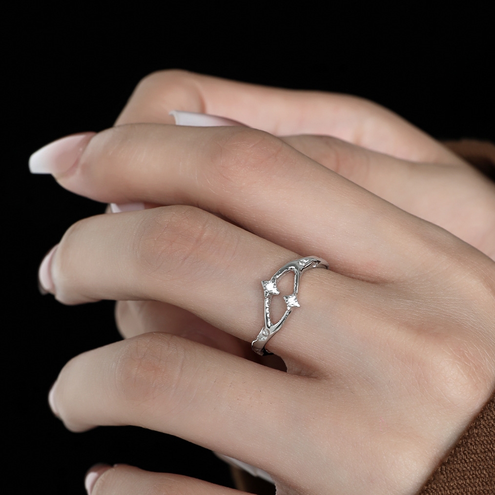 Star Sterling Silver Ring | Jentle Jewelry