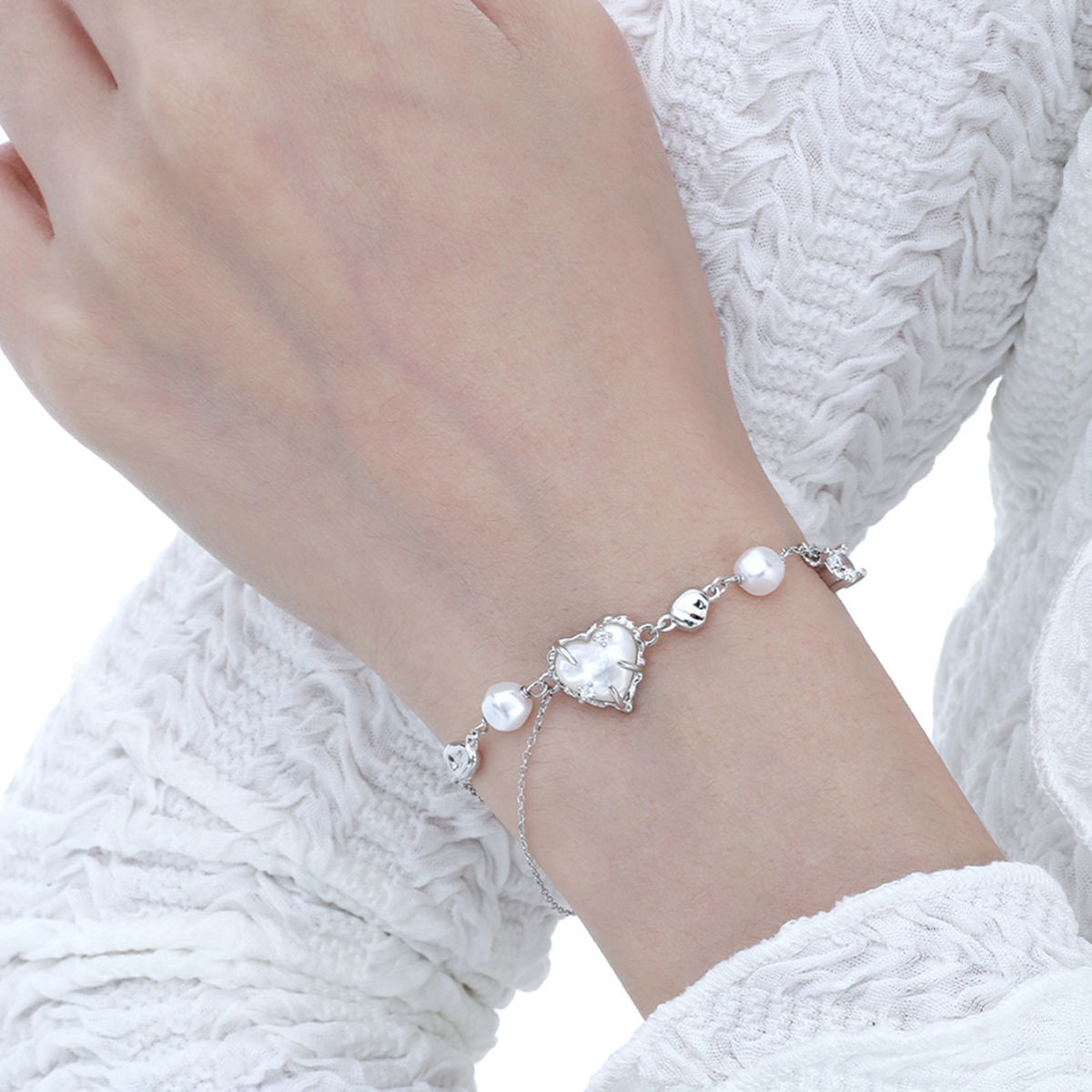 Heart Pearl Silver Bracelet | Jentle Jewelry