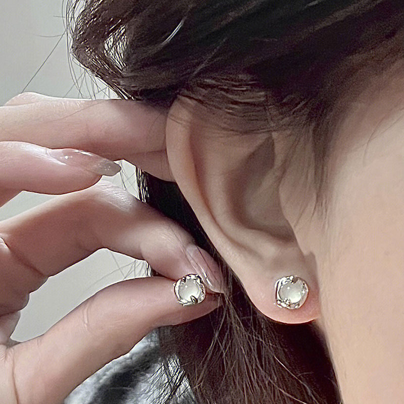 Silver Ear Studs | Jentle Jewelry