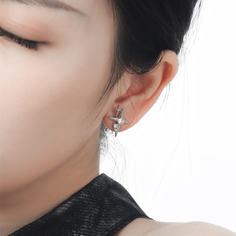 Star Silver Ear Studs | Jentle Jewelry