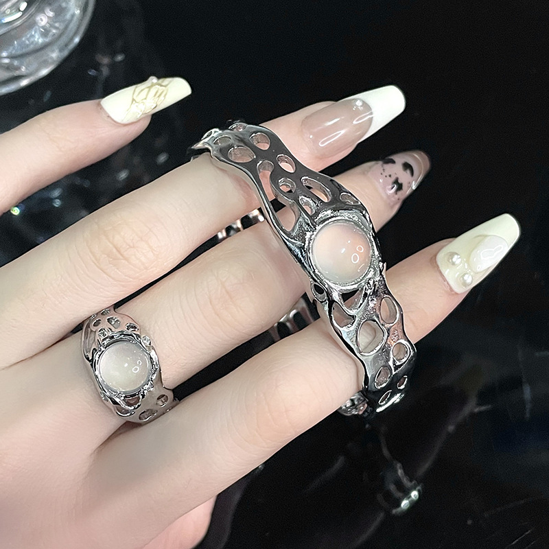 Silver Bangle | Jentle Jewelry 