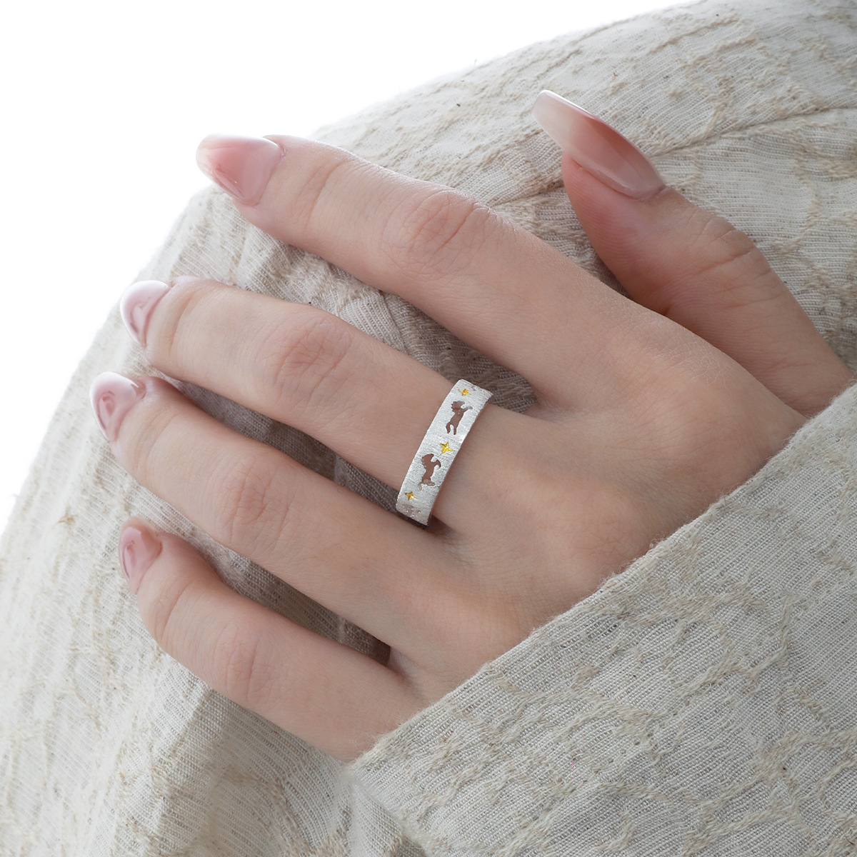 Silver Horse Gold Star Ring | Jentle Jewelry
