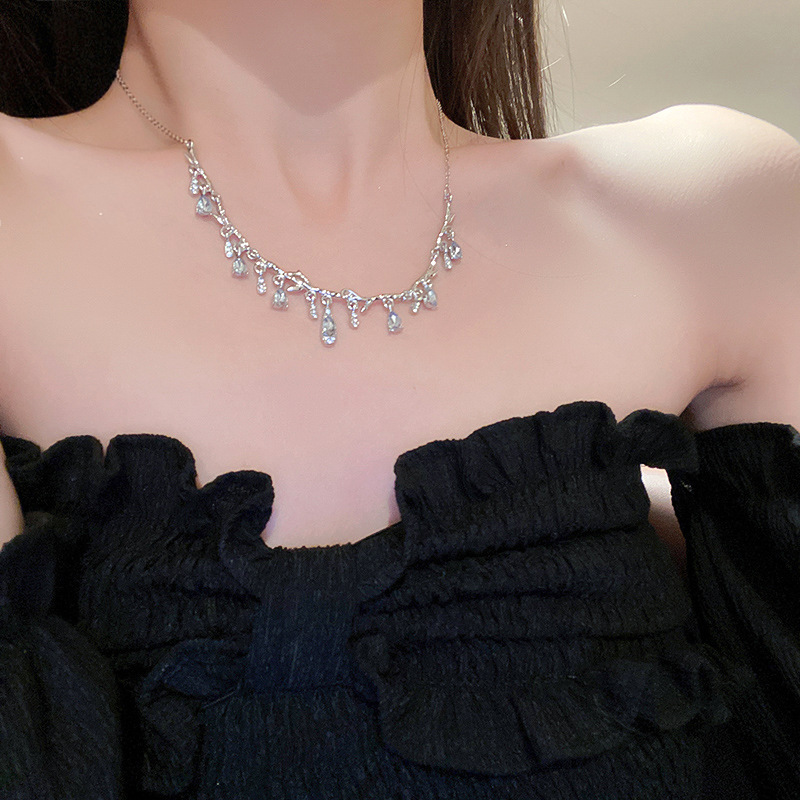 Silver Charm Necklace | Jentle Jewelry