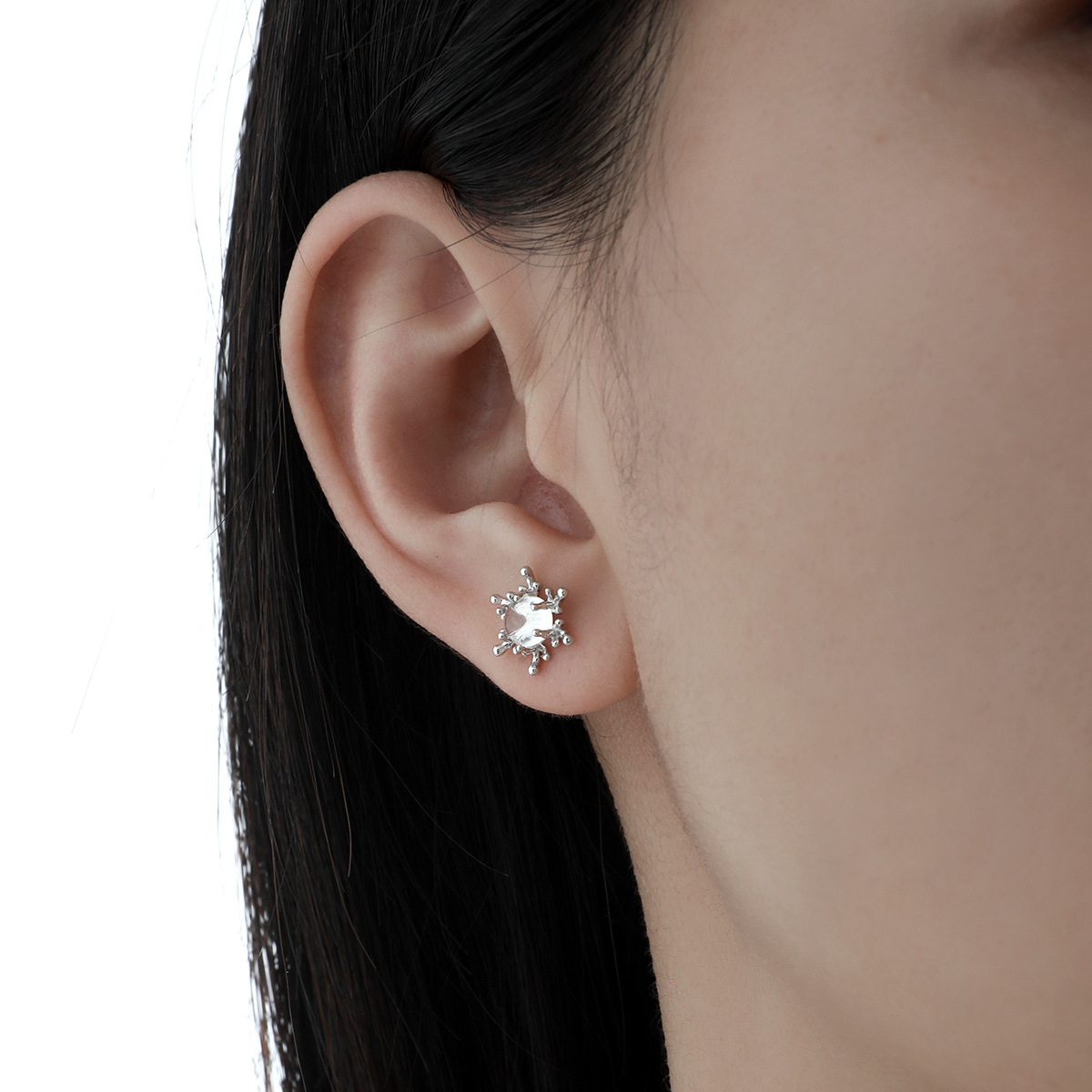 925 Sterling Silver Snowflake Earrings | Jentle Jewelry
