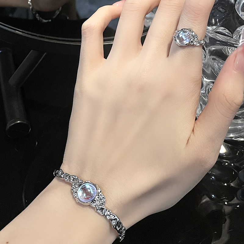 Silver Bangle | Jentle Jewelry