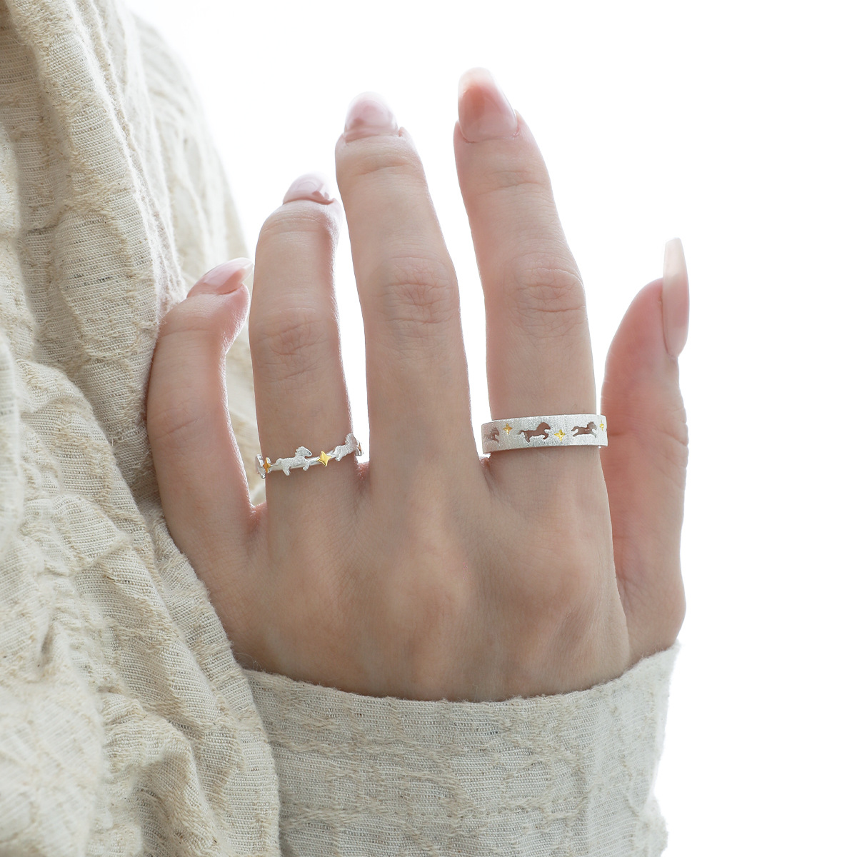 Silver Horse Gold Star Ring | Jentle Jewelry