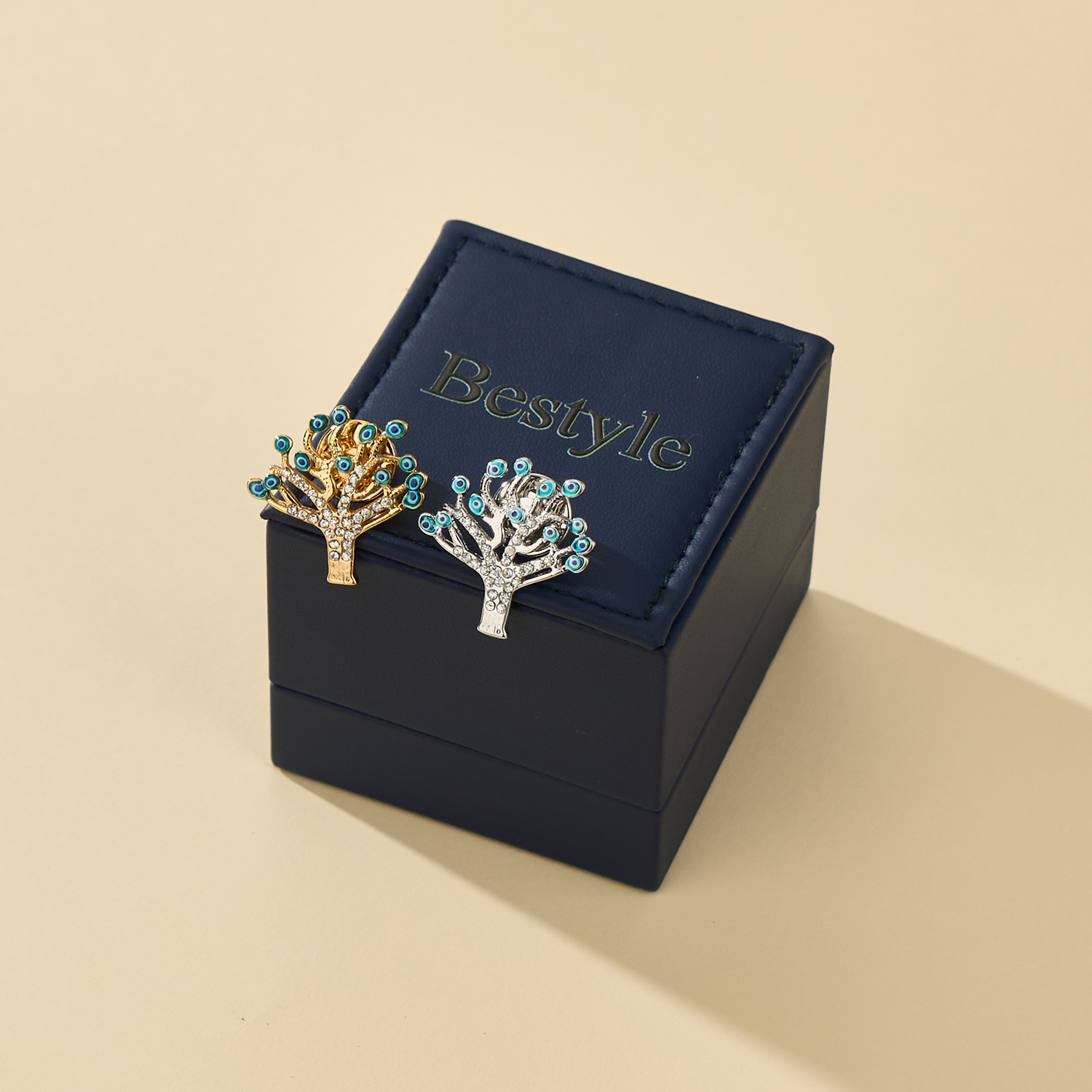 Bestyle 2Pcs Sparkling Tie Pins for Women Men Cubic Zirconia Tie Clips with Gift Box