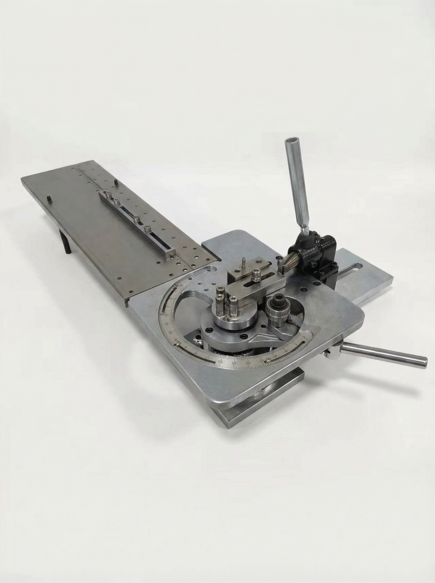 Manual multifunction bender